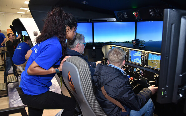 Nacht der kreativen Köpfe am 11.10.2025 in Cottbus, Foto: NewtonFlight, Lizenz: poolproduction