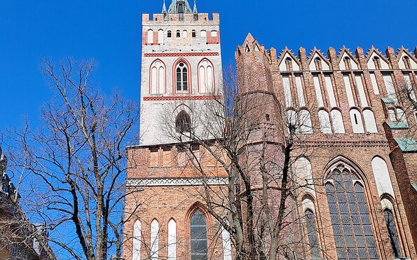 Auch in der Nebensaison geöffnet: der Turm der Frankfurter St.-Marien-Kirche. , Foto: Henriette Brendler/Kulturbüro, Lizenz: Henriette Brendler/Kulturbüro Frankfurt (Oder)