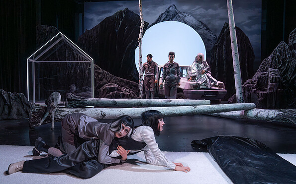 Szene aus JUGEND OHNE GOTT, Foto: Bernd Schönberger, Lizenz: Brandenburgische Kulturstiftung Cottbus-Frankfurt (Oder)