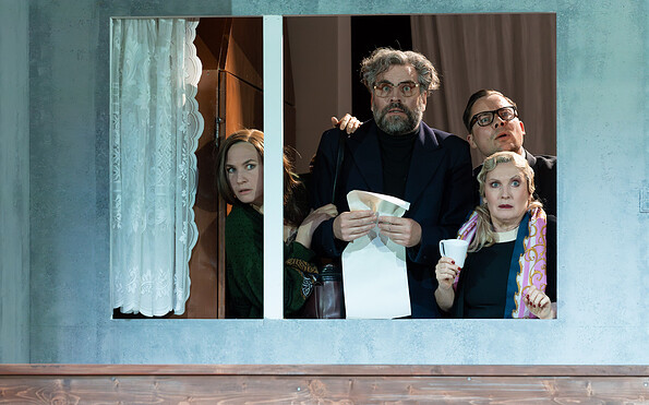 Szene aus TESLA, DIE SPREE UND DER KIRSCHGARTEN, Foto: Bernd Schönberger, Lizenz: Brandenburgische Kulturstiftung Cottbus-Frankfurt (Oder)