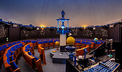 Neues aus dem Kosmos: Space Race im Planetarium Herzberg