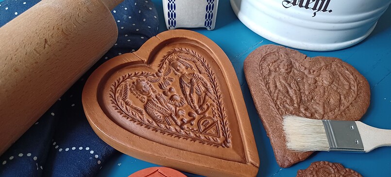 Backen für den Nikolaus – Lebkuchenbäckerei in Uromas Küche