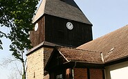 Evangelische Dorfkirche Wandlitz, Foto: Marlies Losansky, Lizenz: Tourismusverein Naturpark Barnim e. V.