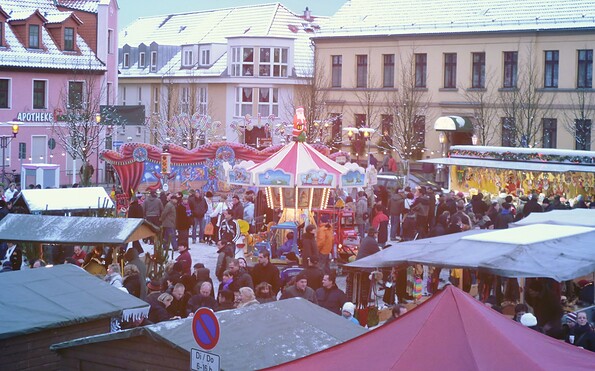 Besinnliches Treiben zum Müllroser Weihnachtszauber, Foto: Andrea Karrasch, Lizenz: Haus des Gastes Müllrose