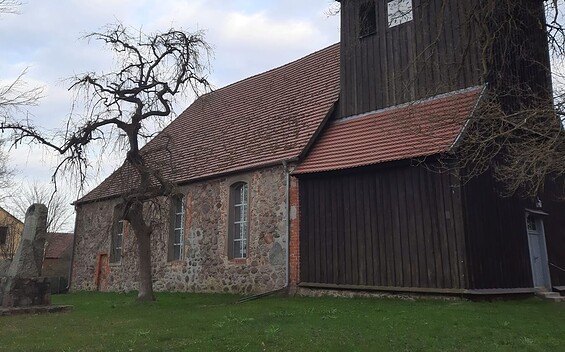 Kirche Zühlen, Foto: Anett Dornbusch
