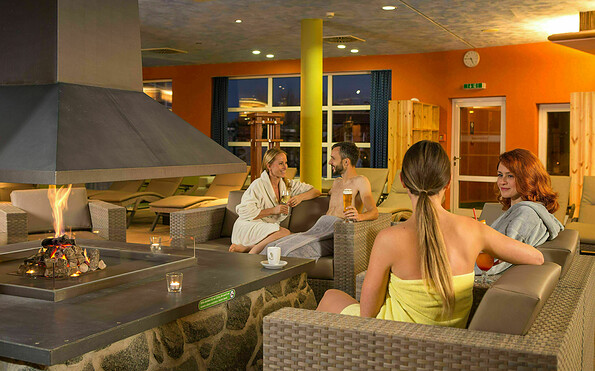 Entspannen in der Ruhescheune, Foto: Manuel Frauendorf, Lizenz: Spreewelten GmbH