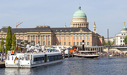 Hafenfest und Flottenparade