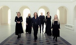 Frauen am Hof: Hymnen und Visionen