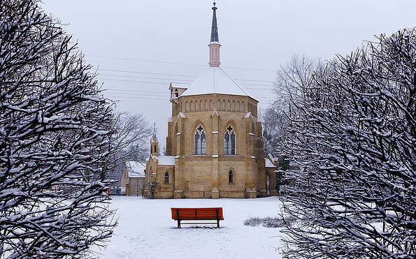 Foto: Alte Neuendorfer Kirche