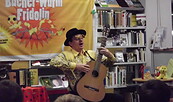 „Bücherwurm Fridolin“ mit dem Musiker Frank Fröhlich