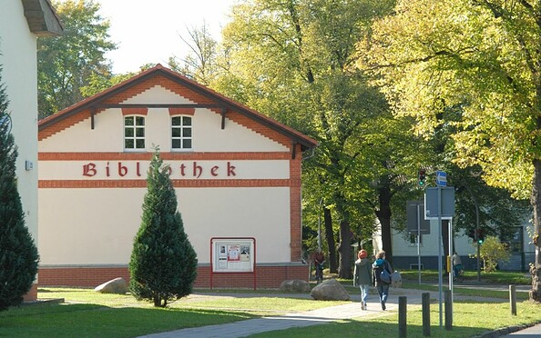 Bibliothek Zeuthen, Foto: Petra Senst, Lizenz: Gemeinde- und Kinderbibliothek Zeuthen