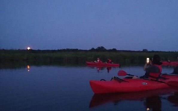 Nächtliche Kanufahrt, Foto: Thomas Becker, Lizenz: Thomas Becker