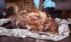 Winterwanderung am Wolletzsee mit Wildschein am Spieß