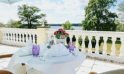 Muttertags-Lunch im HOTEL-RESORT Märkisches Meer