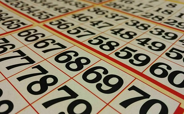 Bingo, Foto: Bild von Samuele Schirò auf Pixabay, Lizenz: Bild von Samuele Schirò auf Pixabay