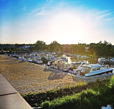 Hafenfest zur Saisoneröffnung am Schlosshafen Oranienburg