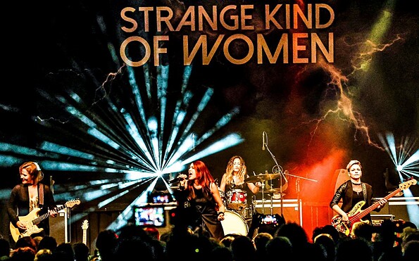 Foto: Strange Kind of Women
