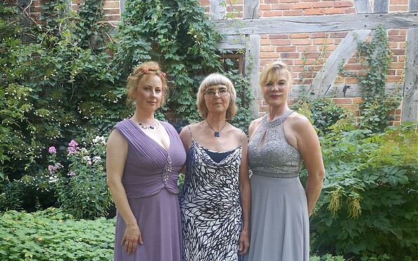Foto: Feminin Hommage, Lizenz: Feminin Hommage