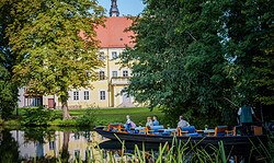 Kahnfahrten von der Schlossinsel