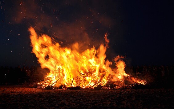 Osterfeuer, Foto: Pixabay, Lizenz: Pixabay