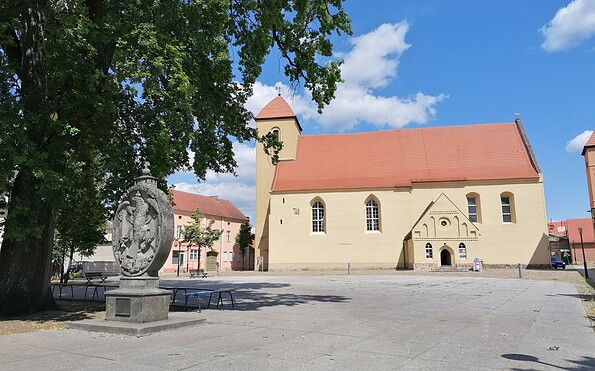 Kirchplatz in Rheinsberg, Foto: Jannika Olesch, Lizenz: Tourismusverband Ruppiner Seenland