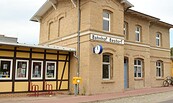 Start und Ziel: Bahnhof Basdorf, Foto: Marlies Losansky, Lizenz: Tourismusverein Naturpark Barnim