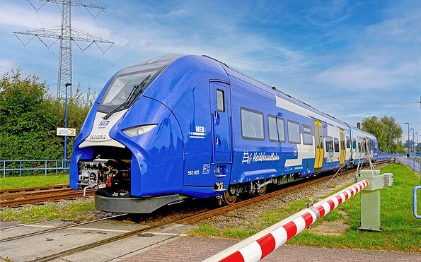 Mireo Plus - Wasserstofftriebwagen für die Niederbarnimer Eisenbahn, Foto: Christian Bedeschinski, Lizenz: NEB Niederbarnimer Eisenbahn