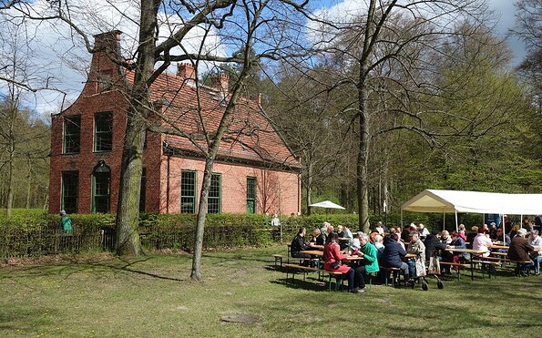 Saisonauftakt am Jagdschloss Stern, Foto: Förderverein Jagdschloss Stern – Parforceheide e.V., Lizenz: Förderverein Jagdschloss Stern – Parforceheide e.V.