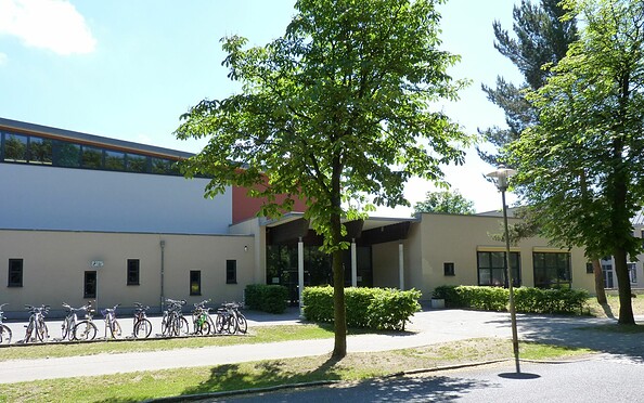 Sport- und Kulturzentrum Zeuthen, Foto: Petra Förster, Lizenz: Tourismusverband Dahme-Seenland e.V.