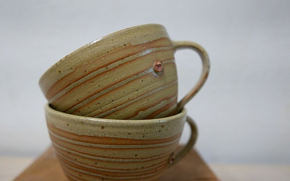 Keramik von Marianne Freyer, Foto: Mathilde Mélois, Lizenz: Renate Freyer