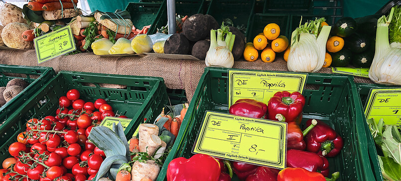 Wochenmarkt am Rathaus Schönefeld