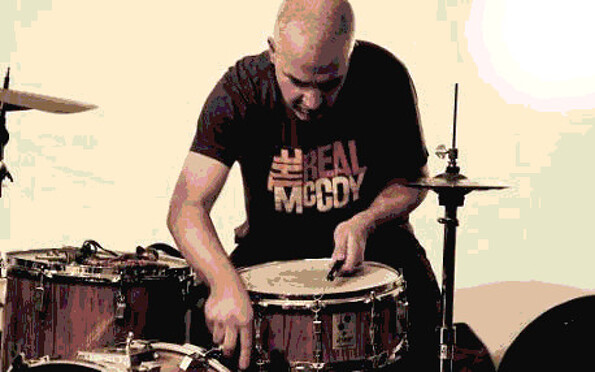 Foto: Jentgens, Motiv Simon Camatta, Bildbearbeitung Johanna Frohberg, Lizenz: Jentgens, Simon Camatta, Johanna Frohberg