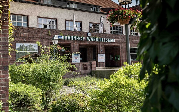 Bahnhof Wandlitzsee, Foto: Elena Koroleva, Lizenz: Tourismusverein Naturpark Barnim e. V.