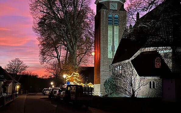 Kirche Kagar, Foto: Sabine Seeger