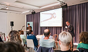 Ein gewisses Quantum Mumpitz | Versteigerungstheater mit Hans Machowiak