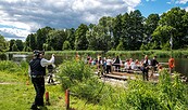 Flößer am Finowkanal in Finowfurt, Foto: Torsten Stapel, Lizenz: Gemeinde Schorfheide