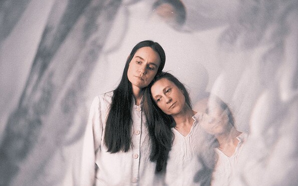 Foto: Thomas Simmonet, Lizenz: Duo Walburga Walde &amp; Izabela Kałduńska