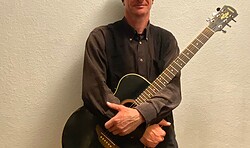 JUSTIN McConville auf der Sommerbühne Himmelpfort 2026