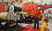 Besucher im Feuerwehrmuseum, Foto: Pressestelle Finsterwalde, Lizenz: Pressestelle Finsterwalde