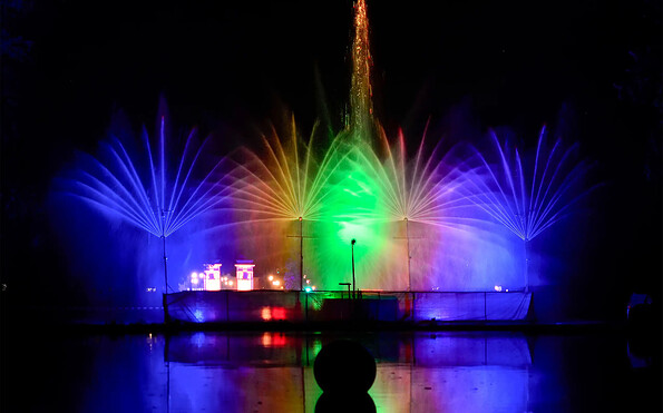 Schlosspark-Nacht - Flames of Water, Foto: Thomas Ahrens, Lizenz: TKO gGmbH