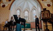 Internationale Opernnachwuchs der Akademie in der Dorfkirche, Foto: fotografenherz, Nico Dalchow, Lizenz: Stadt Perleberg