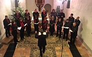 Cantemus in der Dorfkirche Schöna, Foto: Luckauer Kammerchor Cantemus, Lizenz: Luckauer Kammerchor Cantemus