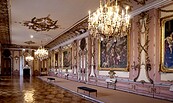 Obere Galerie im Neuen Palais, Blick auf die Gemälde, Foto: Nicole Romberg, Lizenz: SPSG