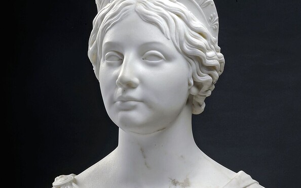 Porträtbüste der Königin Luise von Preußen aus Marmor von Christian Daniel Rauch, 1804, Foto: Daniel Lindner, Lizenz: SPSG