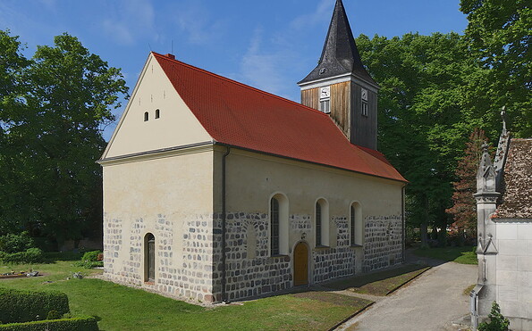 Dorfkirche Groß Glienicke, Foto: Steffen Zachow, Lizenz: Steffen Zachow