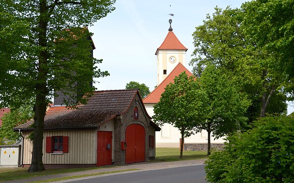 Kirche Ruhlsdorf, Foto: Amt Biesenthal-Barnim, Lizenz: Amt Biesenthal-Barnim