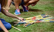 Beispielbild Kinder spielen im Garten, Foto: Pixabay, Lizenz: Pixabay