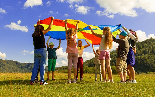 Kinder spielen, Foto: Unsplash, Lizenz: Unsplash