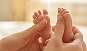 Babymassage, Foto: Freepik, Lizenz: Freepik
