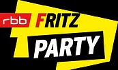 Logo mit rotem rbb-Schriftzug, schwarzem FRITZ-Schriftzug und weißem PARTY-Text auf gelben und schwarzen Flächen., Foto: Christian Huebner, Lizenz: Christian Huebner